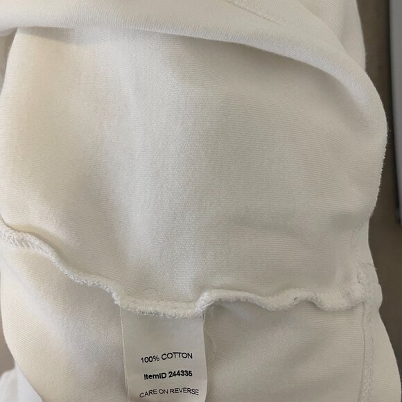 L.L. Bean T Shirt Top Women's Small Regular White Cotton Stretch V Neck Pullover - Picture 16 of 16